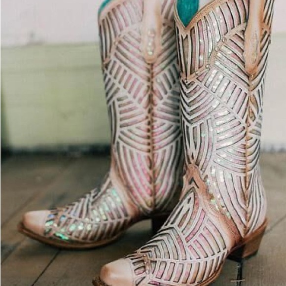 Corral Shoes - Corral Women's White Bright Inlay
Western Boots - Snip Toe